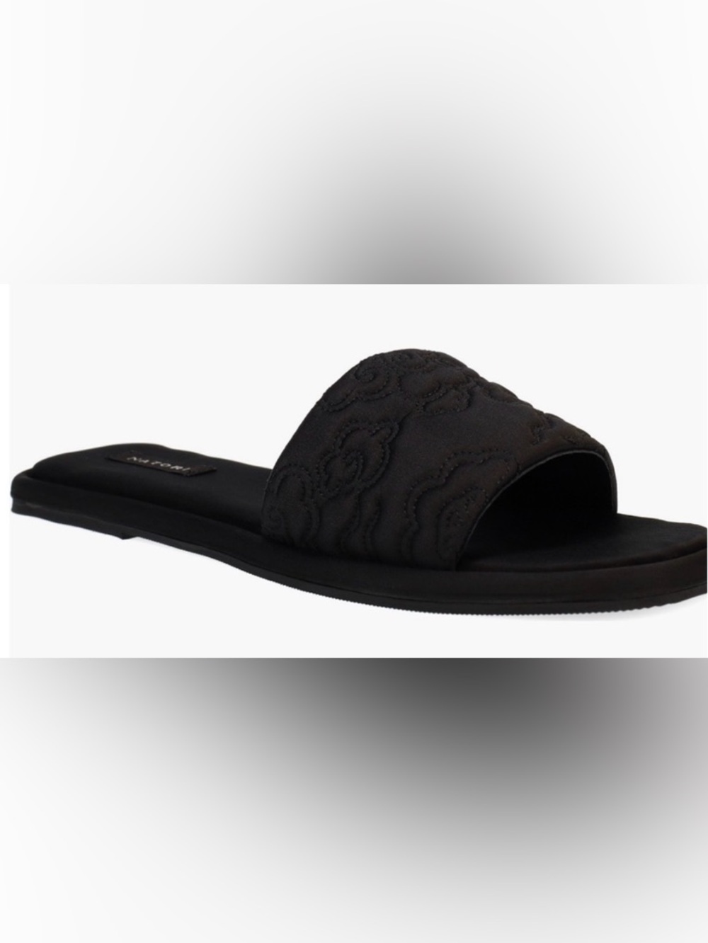 Natori Radial Slide Sandal. Ladies 7